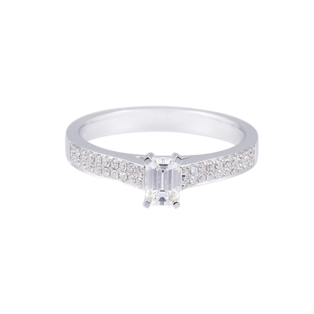 18ct White Gold Emerald Cut Diamond Solitaire with Diamond Shoulders, Approx. 0.55ct Total Weight