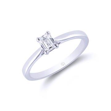 18ct White Gold Oval Cut Tanzanite and Brilliant Cut Diamond 3.12ct Three Stone Ring