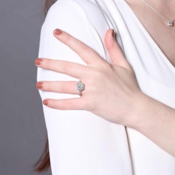 Platinum 2.70ct Diamond Solitaire Ring