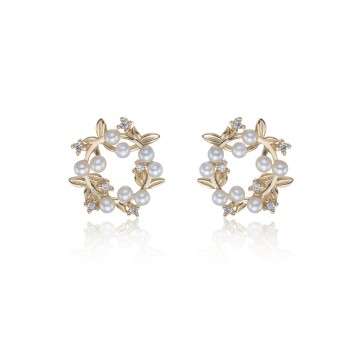 Yellow Gold Plated Pearl Wreath Earrings