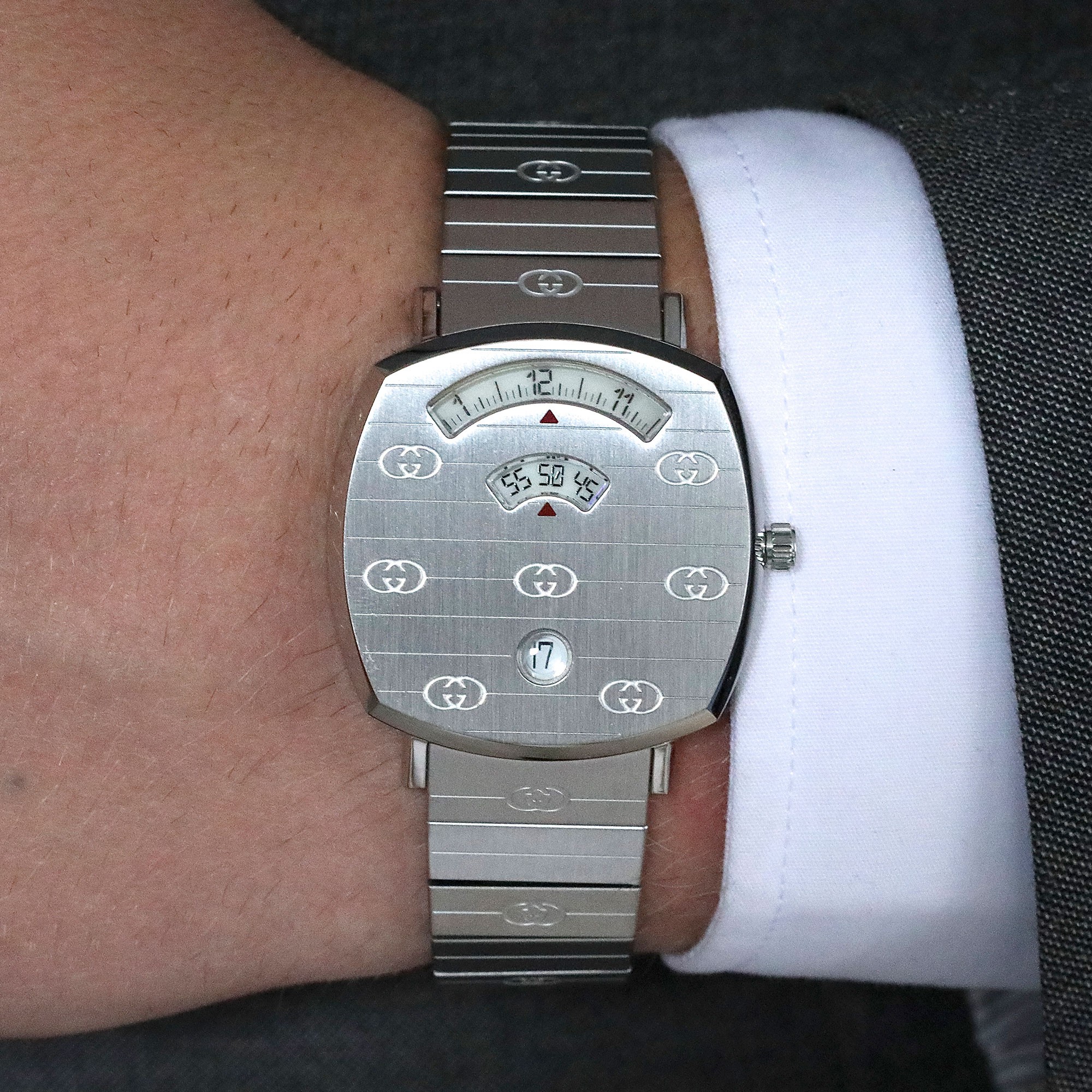 Gucci Grip 35mm Mens Watch YA157401