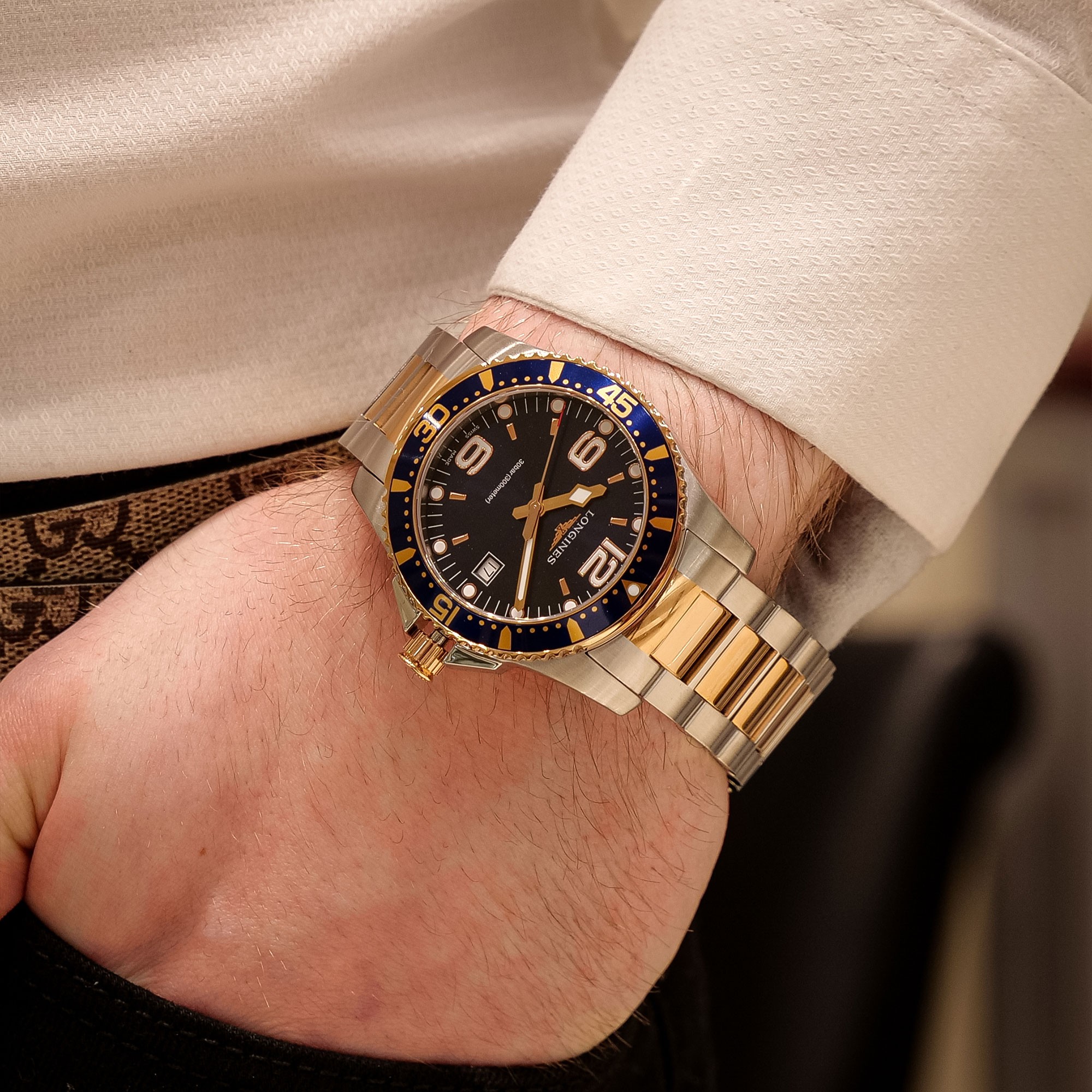 longines hydroconquest black and gold