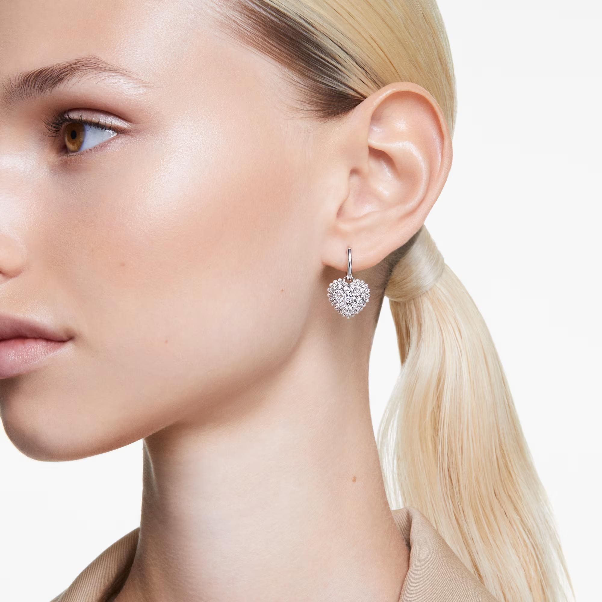 【SWAROVSKI】Hyperbola ドロップピアス 5684384 Swarovski Hyperbola Rhodium Plated Crystal Pearl Heart Drop