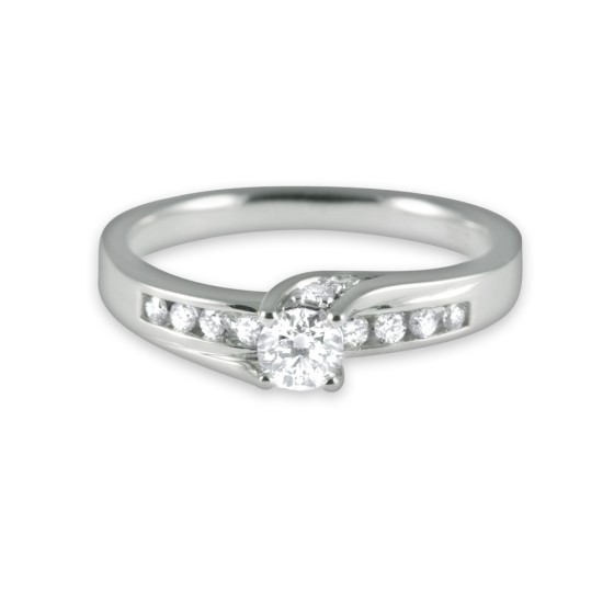 18ct White Gold Round Brilliant Diamond Solitaire and Diamond Shoulders Ring, Total weight 0.50ct.