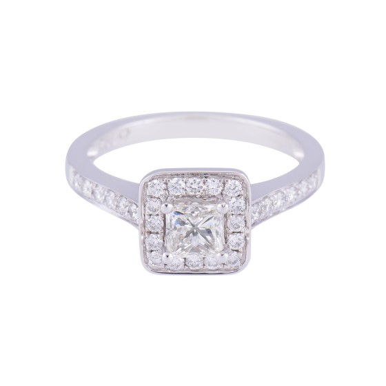18ct yellow gold approx 0.70ct certificated princess cut diamond 4 claw solitaire ring. Colour F Clarity SI1
