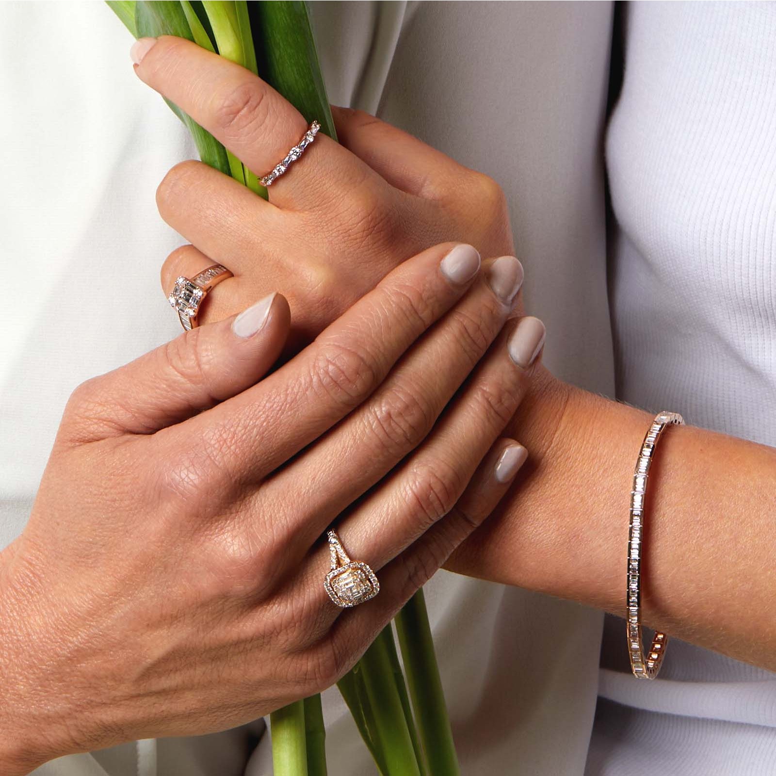 HONEYCAT Dainty Crystal Baguette Ring - Minimalist Gold, Rose Gold, Or Silver Plated Jewelry | Size 8 Rose Gold