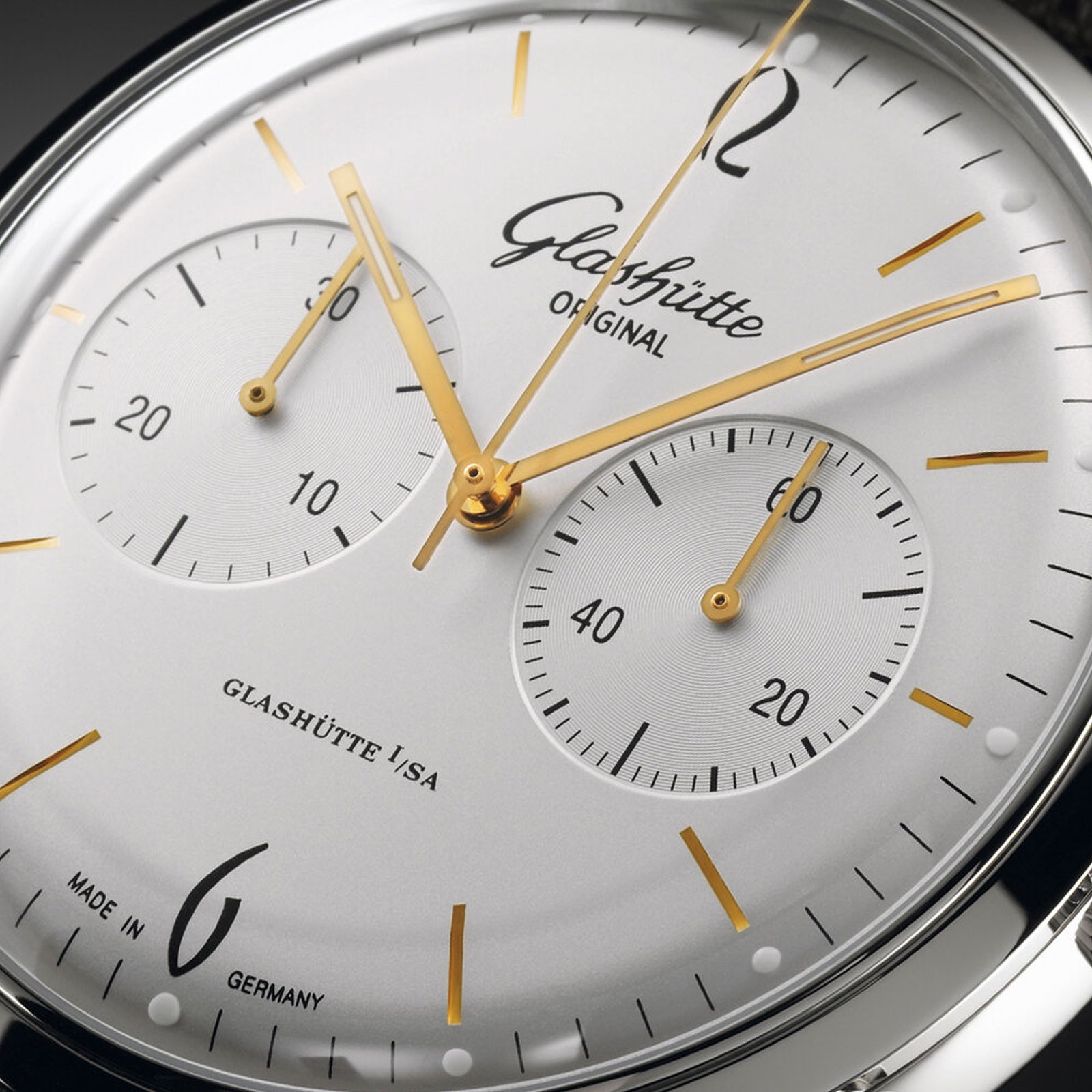 Glashütte Original Sixties 42mm Mens Watch 1-39-34-03-22-04