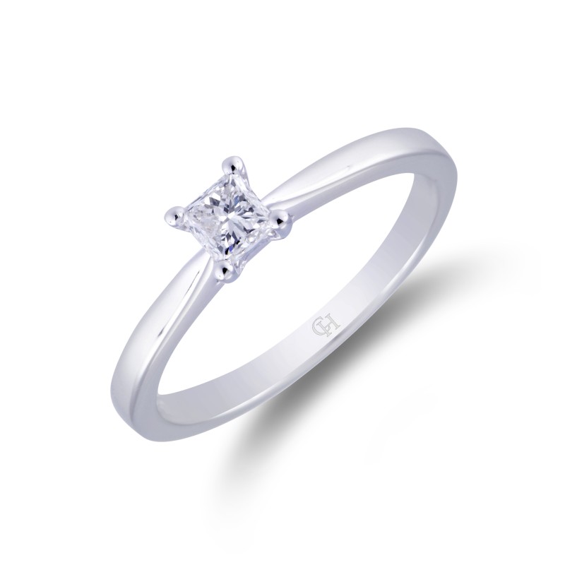 18ct White Gold 0.33ct Diamond Solitaire Ring