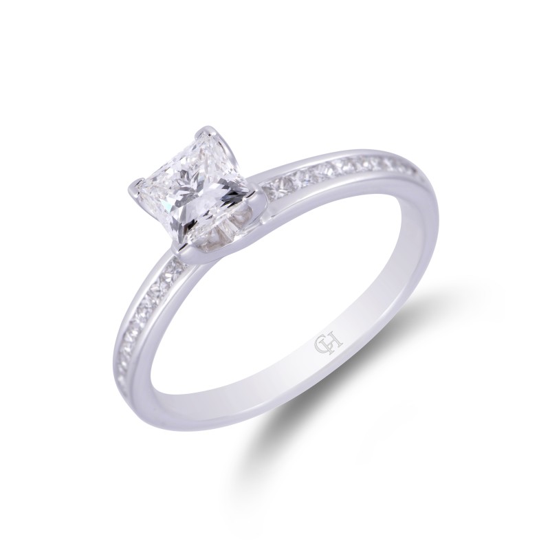 18ct White Gold 1.00ct Diamond Solitaire Ring