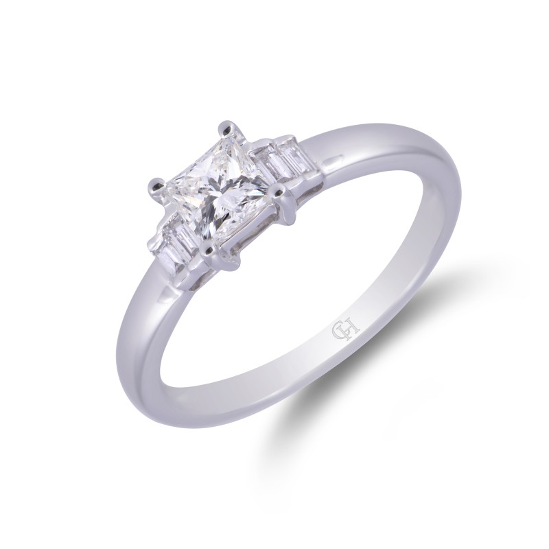 18ct White Gold Princess Cut Diamond Solitaire with Baguette Cut Diamnd Shoulders, Approx. 0.60ct Total Weight