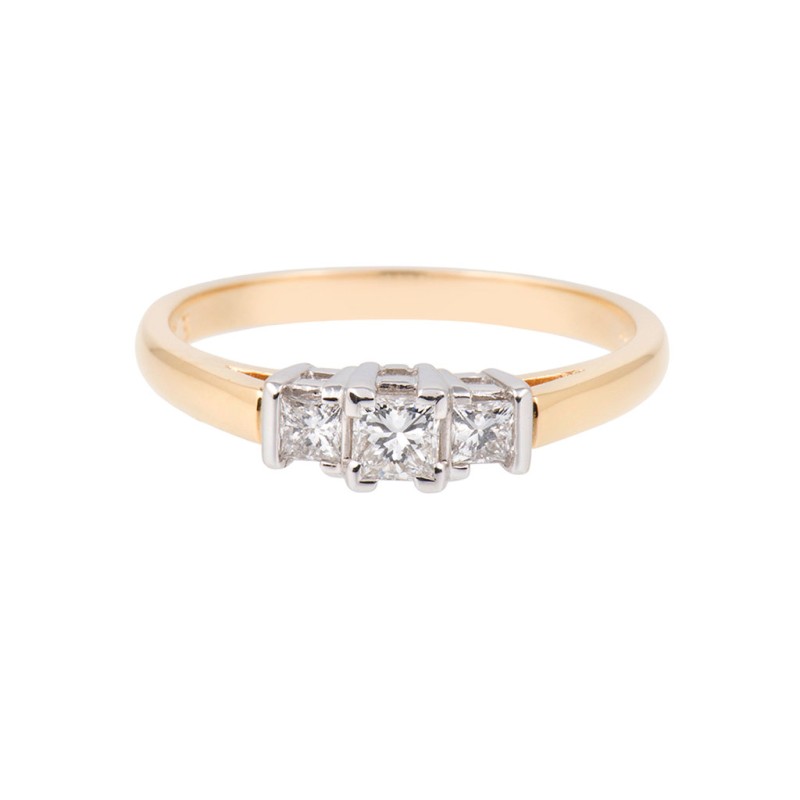18ct Yellow Gold 0.33ct Princess Cut Diamond 3 Stone Ring