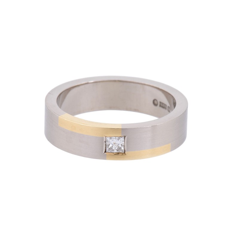 2 Colour Princess Cut Diamond Frost Wedding Ring