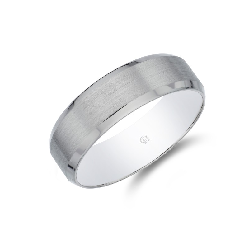 Platinum Bevelled Edge Wedding Band