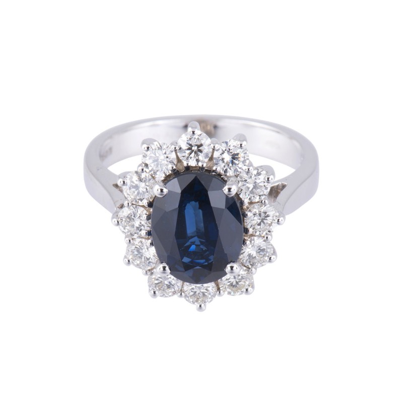 18ct white gold 2.71ct Sapphire and 1.05ct Diamond cluster ring