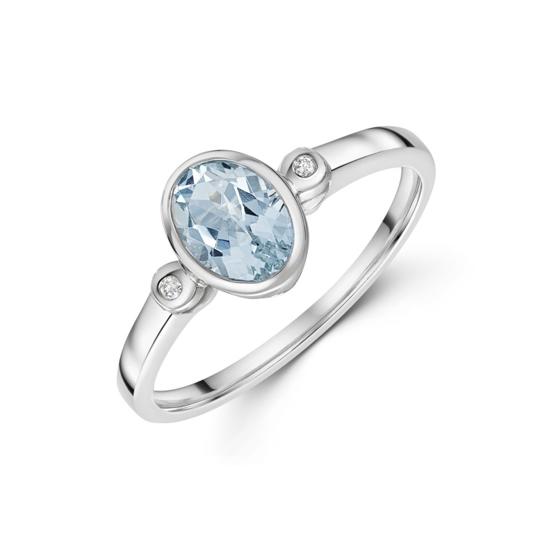 9ct White Gold 0.75ct Oval Cut Aquamarine & Diamond Ring