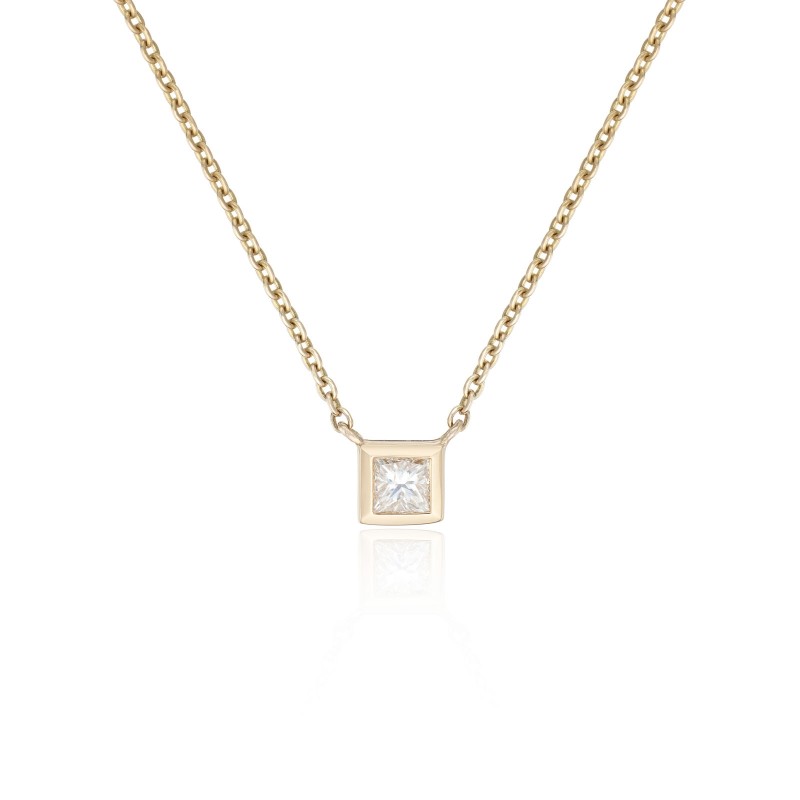 18ct Yellow Gold 0.14ct Princess Cut Diamond Pendant