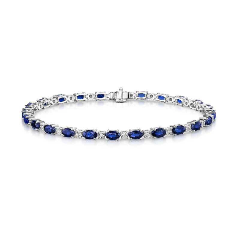 9ct White Gold 7.00ct Oval Sapphire and 0.15ct Round Brilliant Diamond Bracelet