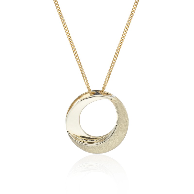 9ct Yellow Gold Textured Open Circle Pendant