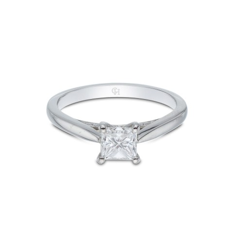 Platinum Princess Cut 0.85ct Diamond Solitaire Ring