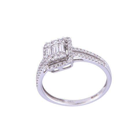 18ct White Gold Approx 0.60ct Baguette & Round Brilliant Cluster & Diamond Shoulder Ring