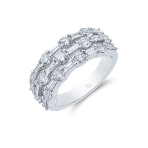 18ct White Gold Baguette and Brilliant Cut 2.00ct Diamond Fancy Band