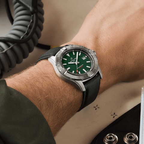 Breitling Avenger Automatic 42mm Men's Watch A17328101L1X1