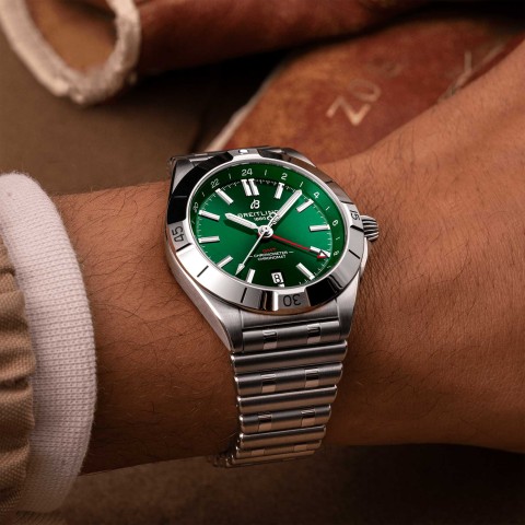 Breitling Chronomat Automatic GMT 40mm Men's Watch A32398101L1A1