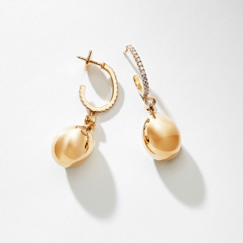 Fabergé Essence Yellow Gold Diamond Pavé Egg Drop Earrings 1188EA2287