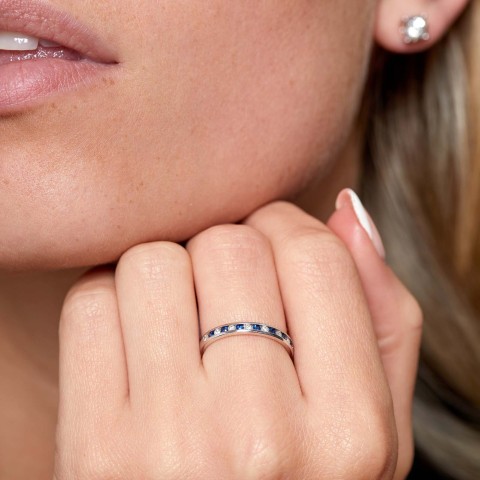 9ct White Gold 0.14ct Diamond and 0.14ct Sapphire Ring