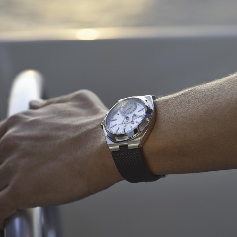 Vacheron Constantin Overseas Dual Time Mens Watch 7900V/110A-B333