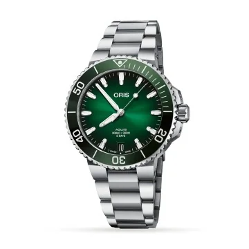 Oris Aquis Automatic 43.5mm Mens Watch 01 400 7763 4157-07 8 24 09PEB