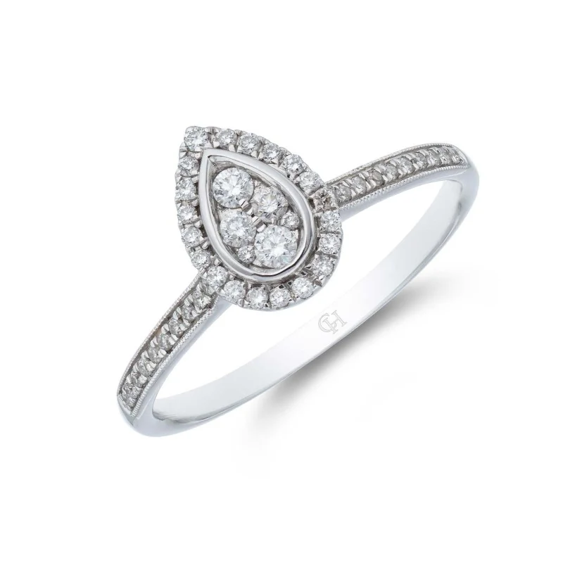 18ct White Gold Brilliant Cut 0.25ct Diamond Cluster Ring