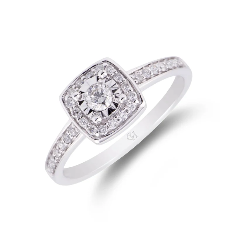 9ct White Gold 0.30ct Diamond Cluster Ring