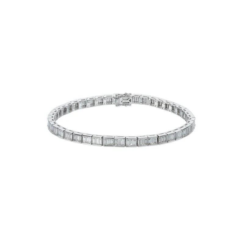 18ct White Gold Baguette Cut 5.25ct Diamond Bracelet