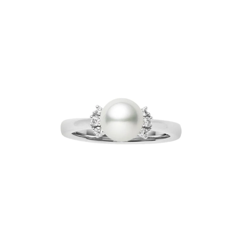 Mikimoto Akoya Pearl 18ct White Gold Diamond Cluster Ring PR 1516D W