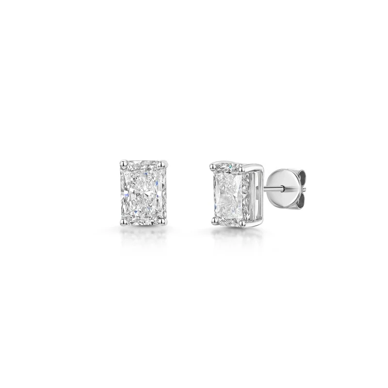 18ct White Gold Radiant Cut 2.00ct Lab Grown Diamond Stud Earrings