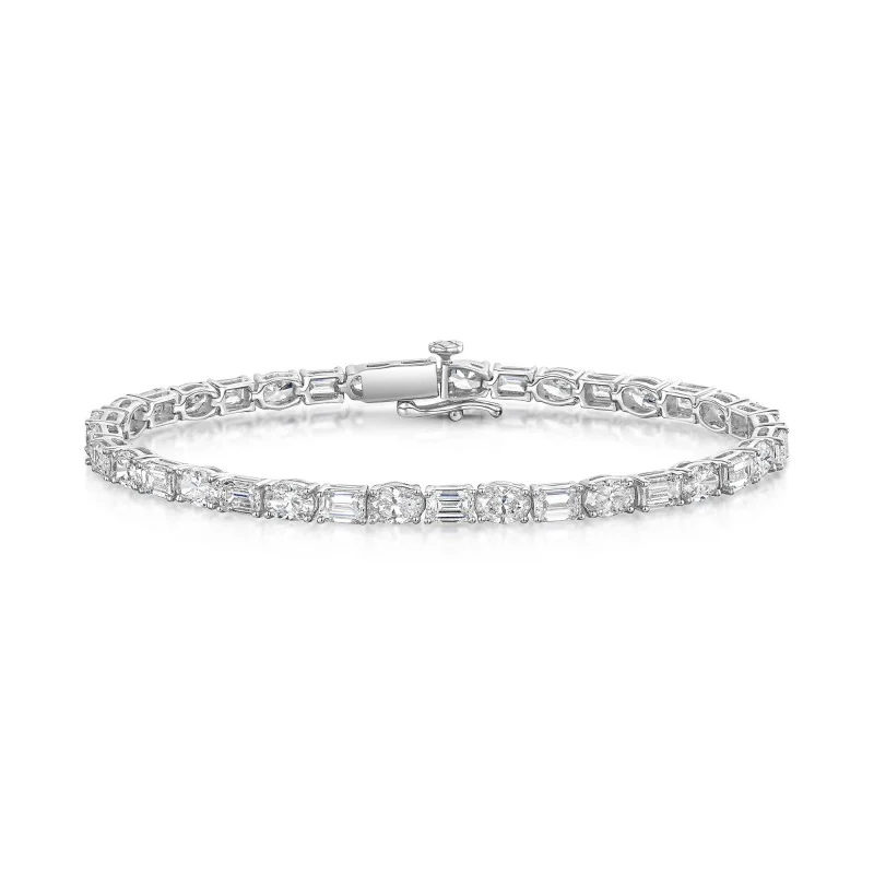 18ct White Gold Emerald & Oval Cut 8.50ct Lab Grown Diamond Bracelet