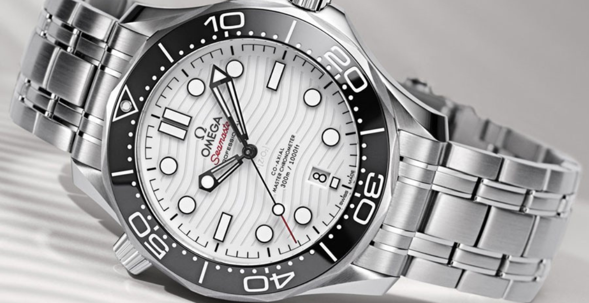 omega seamaser diver 300m co axial